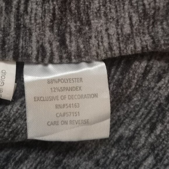 Team Apparel New England Patriots Ladies Full Zip Hoodie - Picture 4 of 6